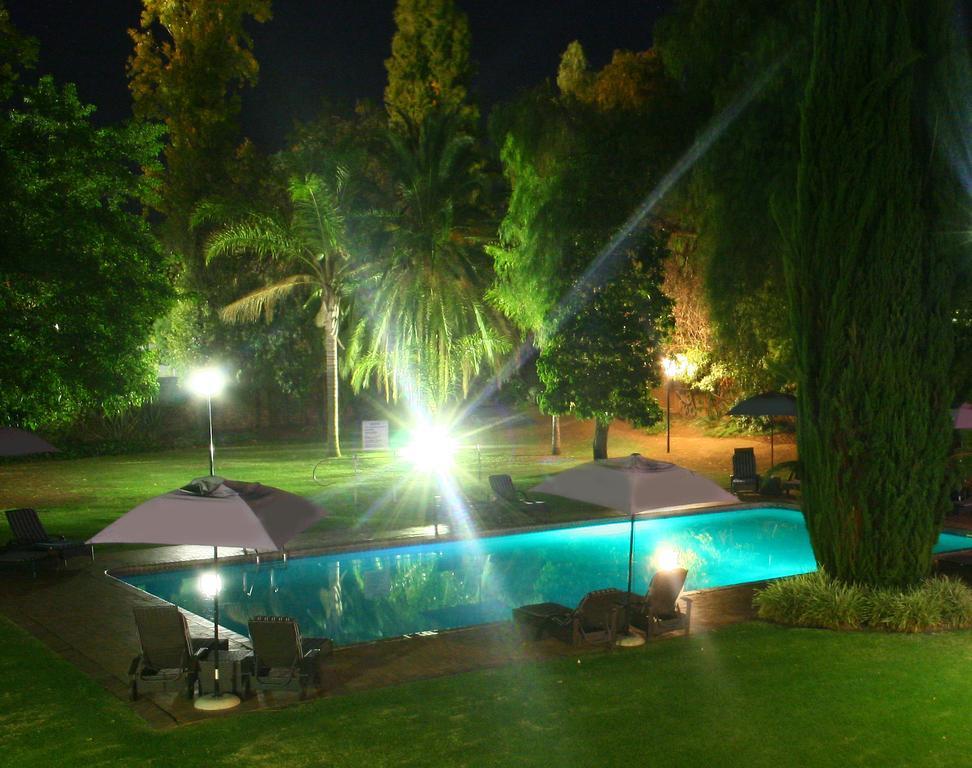 Oudtshoorn Inn Hotel Ngoại thất bức ảnh