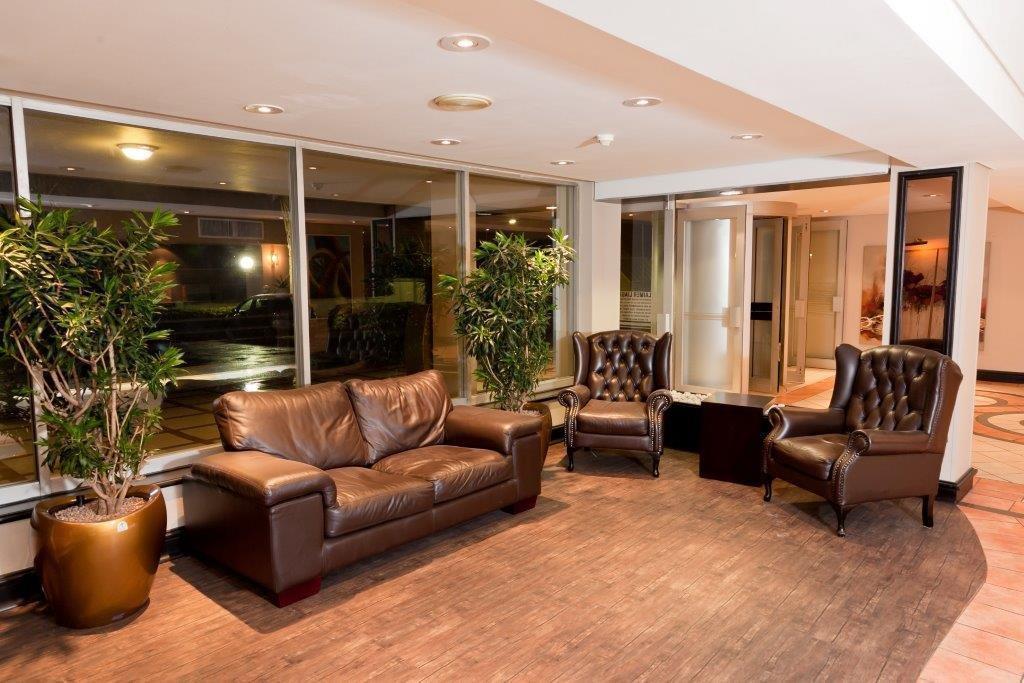 Oudtshoorn Inn Hotel Ngoại thất bức ảnh