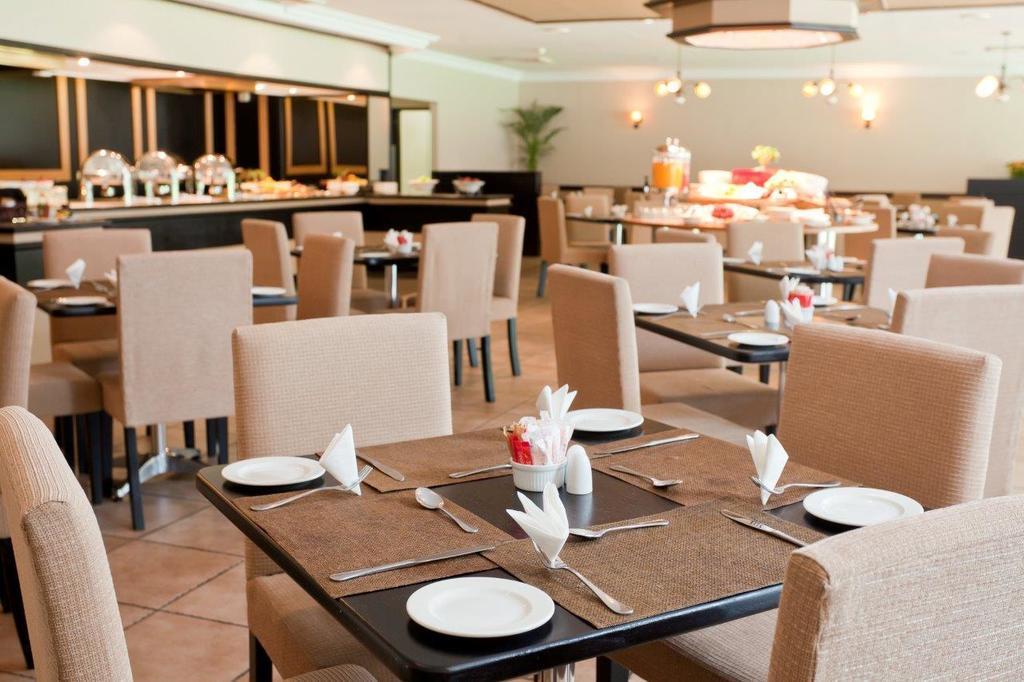 Oudtshoorn Inn Hotel Ngoại thất bức ảnh