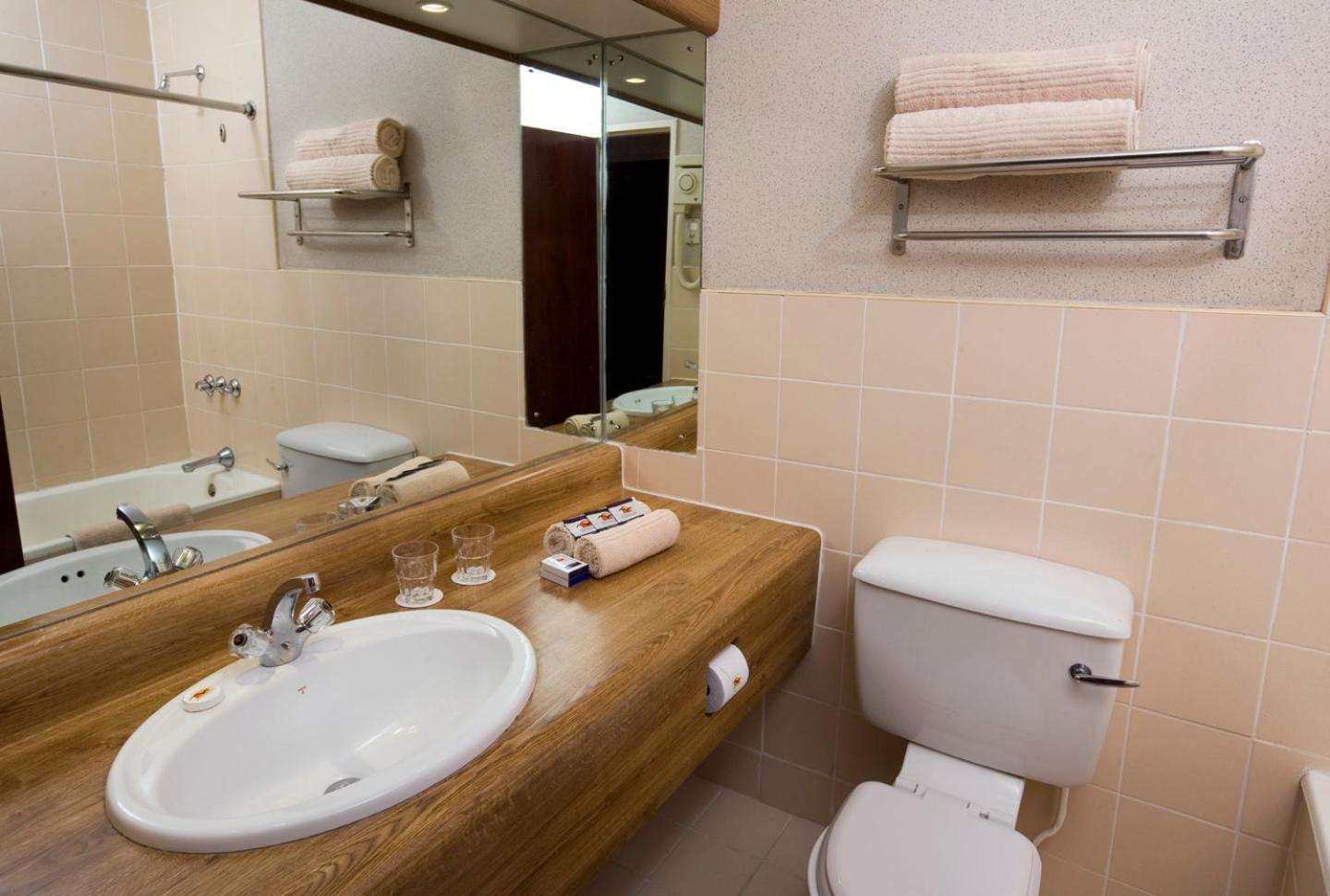 Oudtshoorn Inn Hotel Ngoại thất bức ảnh