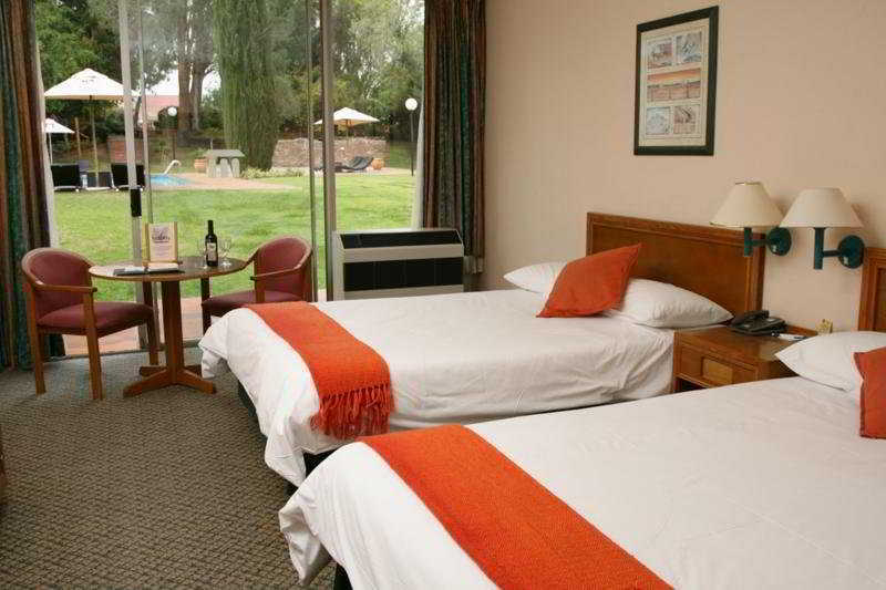 Oudtshoorn Inn Hotel Phòng bức ảnh