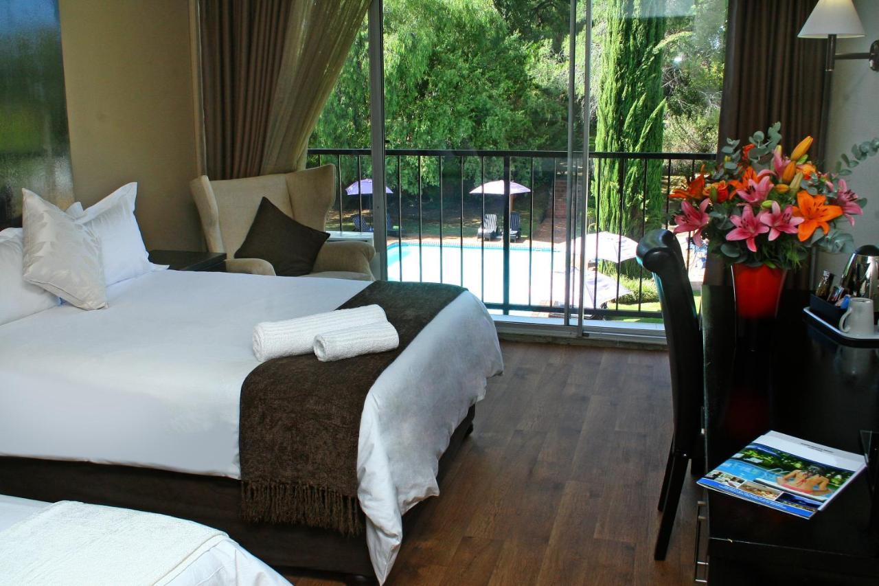 Oudtshoorn Inn Hotel Ngoại thất bức ảnh